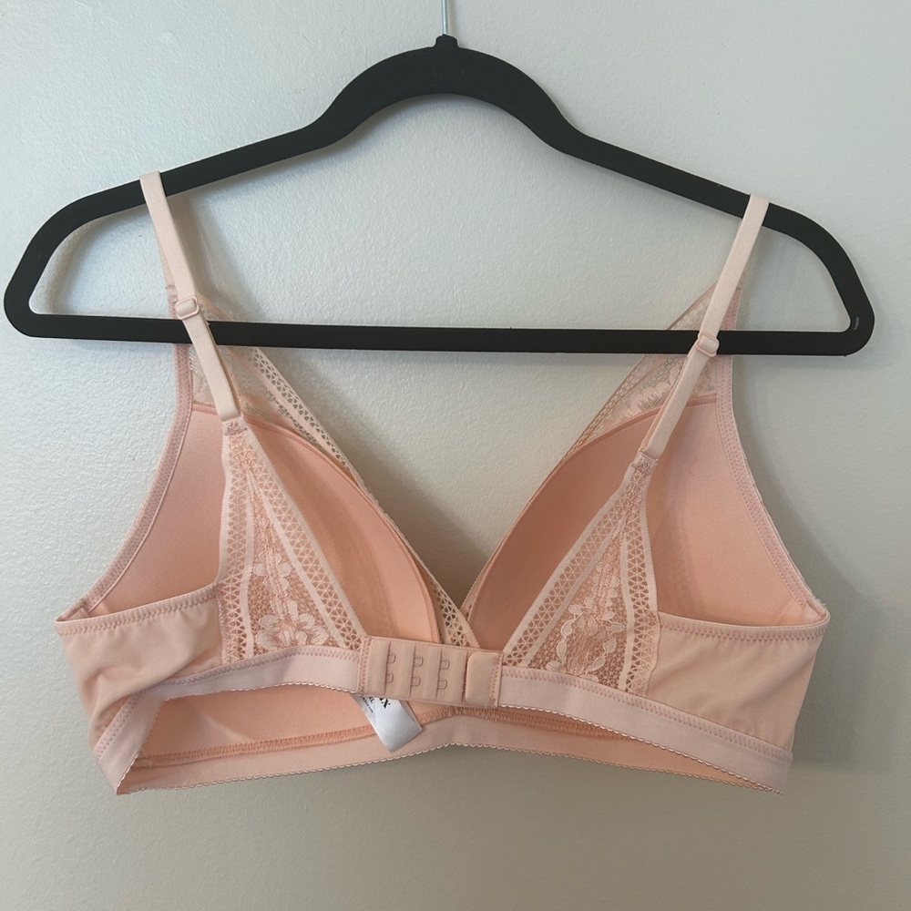 Knix Lace Deep-V Bralette In Honey Peach Size XL - Picture 3 of 4